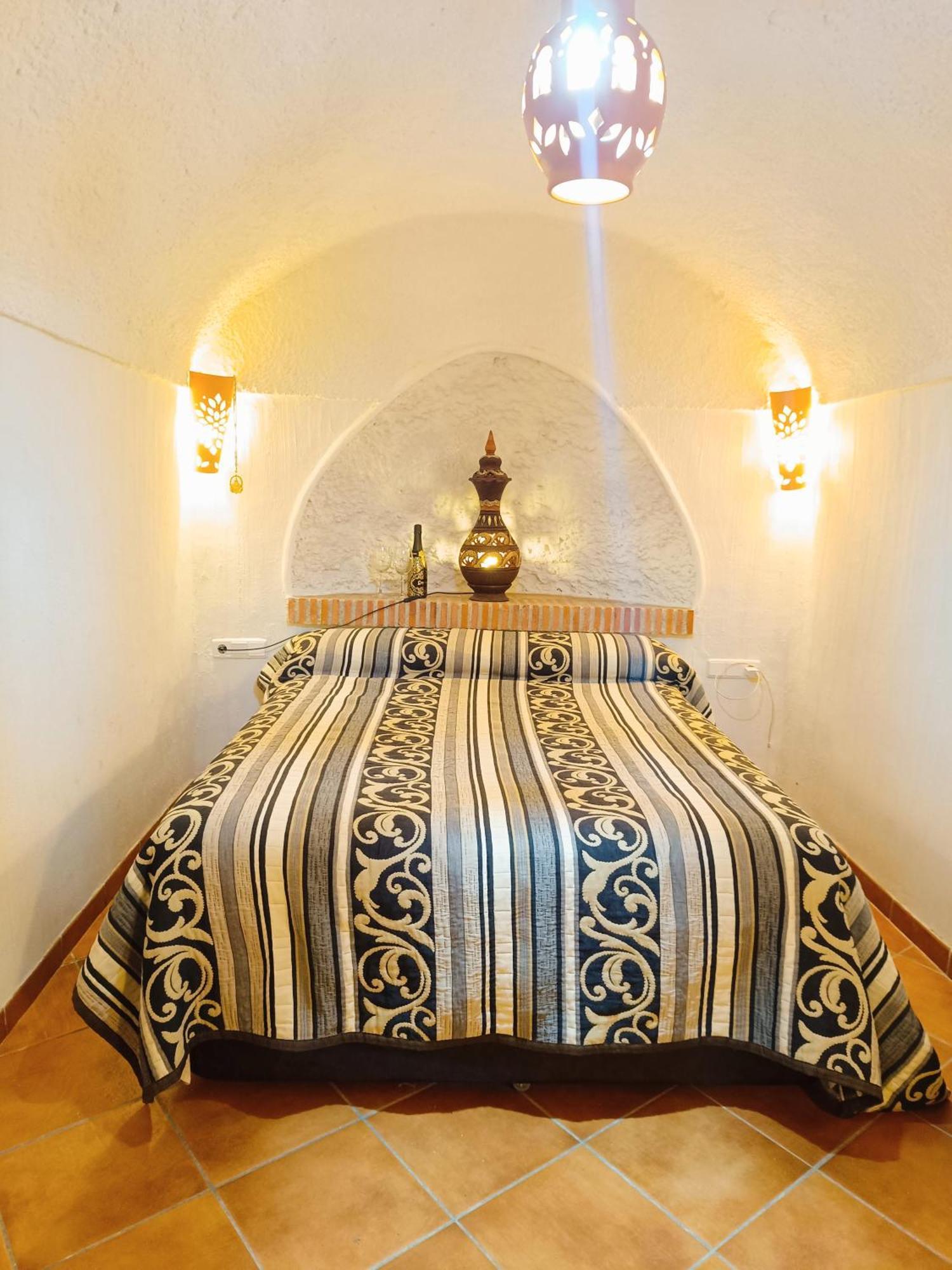 Villa Casa Cueva The Exclusive Royal Andalusian Cave Alcudia de Guadix Exterior foto